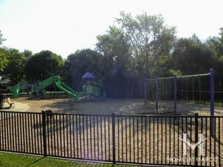 Maple Park in Hoffman Estates, IL