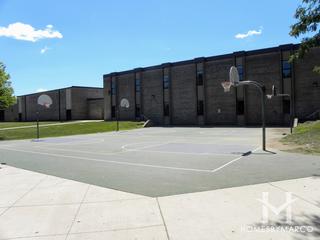 Poplar Park in Hoffman Estates, IL