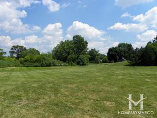 Photos of Valley Park in Hoffman Estates, IL