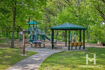 Tall Oaks Park in Hoffman Estates, IL