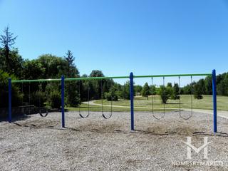 Canterbury Park Place in Hoffman Estates, IL