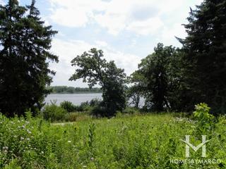 Hastings Lake Forest Preserve in Lake Villa, IL