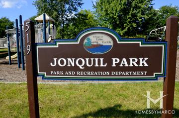 Photos of Jonquil Park in Lake Zurich, IL
