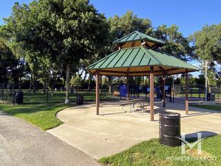 Photos of Melas Park in Mount Prospect, IL