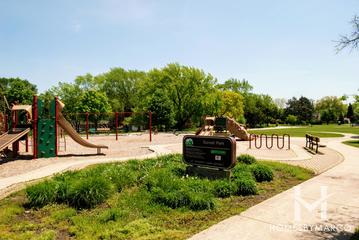 Photos of Sunset Park in Mount Prospect, IL