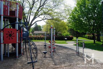 Einstein Park in Mount Prospect, IL