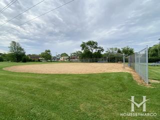Photos of High Ridge Knolls Park in Mount Prospect, IL