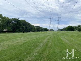 High Ridge Knolls Park in Mount Prospect, IL