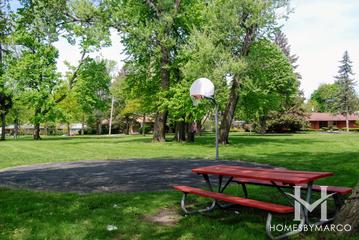Weller Creek Park in Mount Prospect, IL