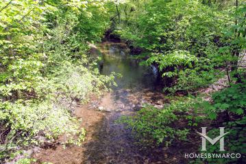 Weller Creek Park in Mount Prospect, IL