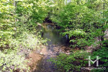 Weller Creek Park in Mount Prospect, IL