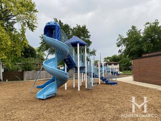 Brentwood Park in Mount Prospect, IL
