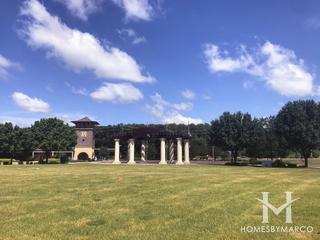 Crescent Park in Orland Park, IL