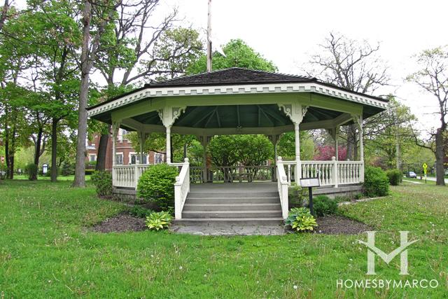 Memorial Park in Highland Park, IL