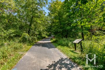 Norris Nature Preserve in St. Charles, IL