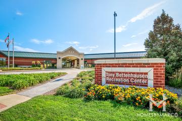 Photos of Bettenhausen Park in Tinley Park, IL