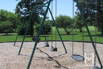 Hampton Park in Cary, IL