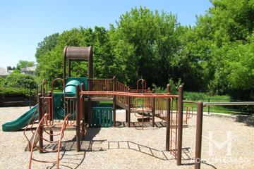 Sugar Creek Park in Vernon Hills, IL