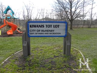 Photos of Kiwanis Tot Lot in McHenry, IL