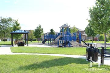 Creekside Park in Naperville, IL