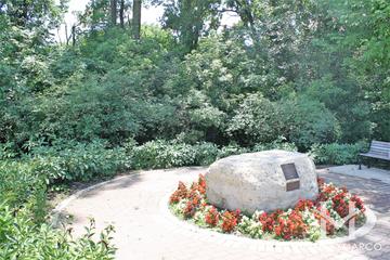 Firemen's Memorial Park in Naperville, IL