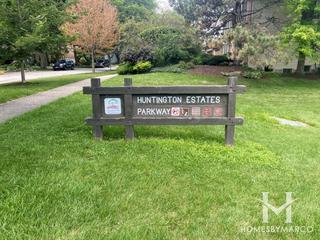 Photos of Huntington Estates Park in Naperville, IL