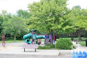 Huntington Ridge Park in Naperville, IL