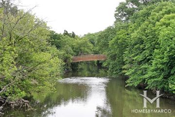 Photos of Knoch Knolls Greenway in Naperville, IL