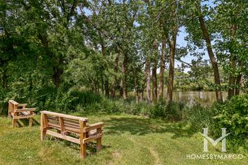 Olesen Estates in Naperville, IL