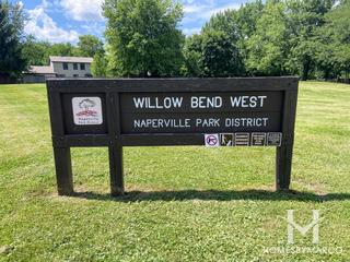 Photos of Willow Bend West in Naperville, IL
