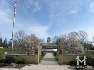 Photos of Veteran's Memorial Park in McHenry, IL