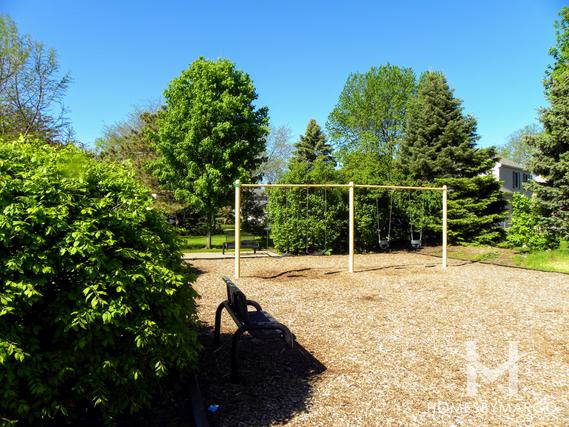 Holder Park in Algonquin, IL