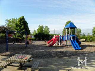 Algonquin Lakes Park in Algonquin, IL