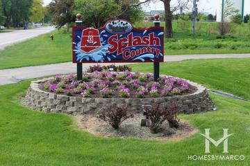 Photos of Splash Country Water Park in Aurora, IL