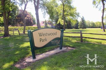 Photos of Westwood Park in Aurora, IL
