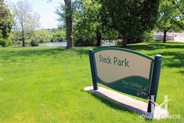 Photos of Steck Park in Aurora, IL
