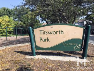 Photos of Titsworth Mini Park in Aurora, IL