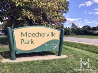 Photos of Moecherville Park in Aurora, IL