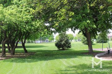 Cherry Hill Park in Aurora, IL