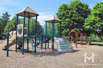 Sunrise Park in Lake Bluff, IL