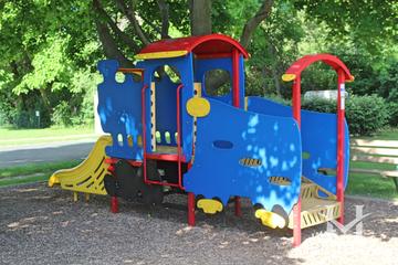 Mawman Park in Lake Bluff, IL