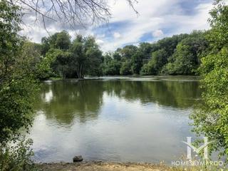 Pickerel Point Park in South Elgin, IL