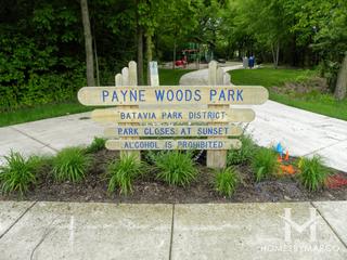 Photos of Payne Woods Park in Batavia, IL