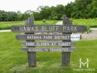 Photos of Hawk's Bluff Park in Batavia, IL