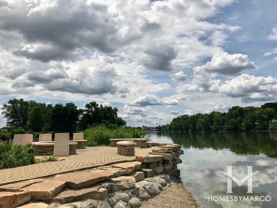 Veteran's Memorial Island Park in Aurora, IL