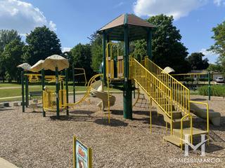 Photos of Marie Grolich Park in Elgin, IL