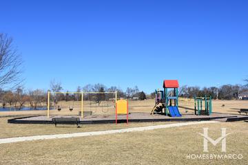 Knolls Park in Lombard, IL