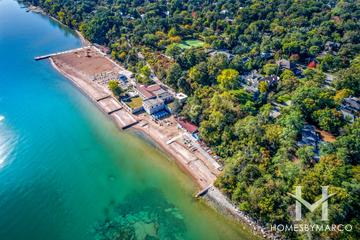 Lakefront Park in Glencoe, IL