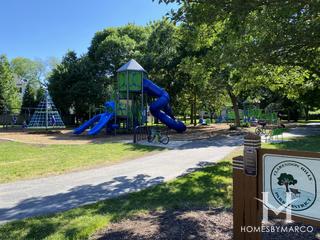 Hosek Park in Clarendon Hills, IL