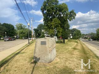 Memorial Park in Elgin, IL